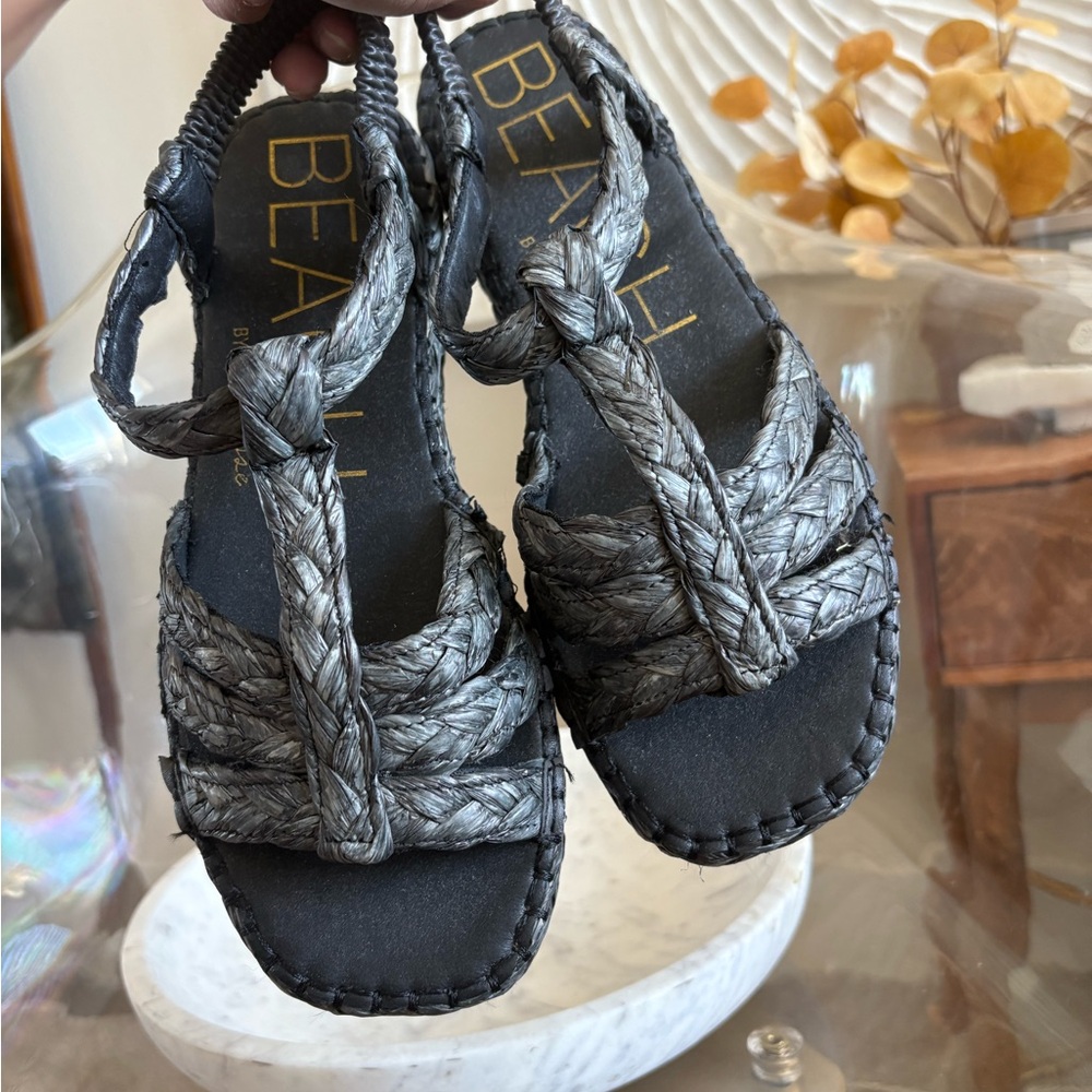 BEA+H Braided Strap Black Sandals